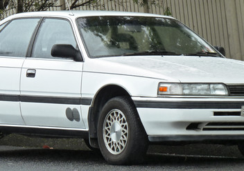 Resor tylny prawy Mazda 626 III